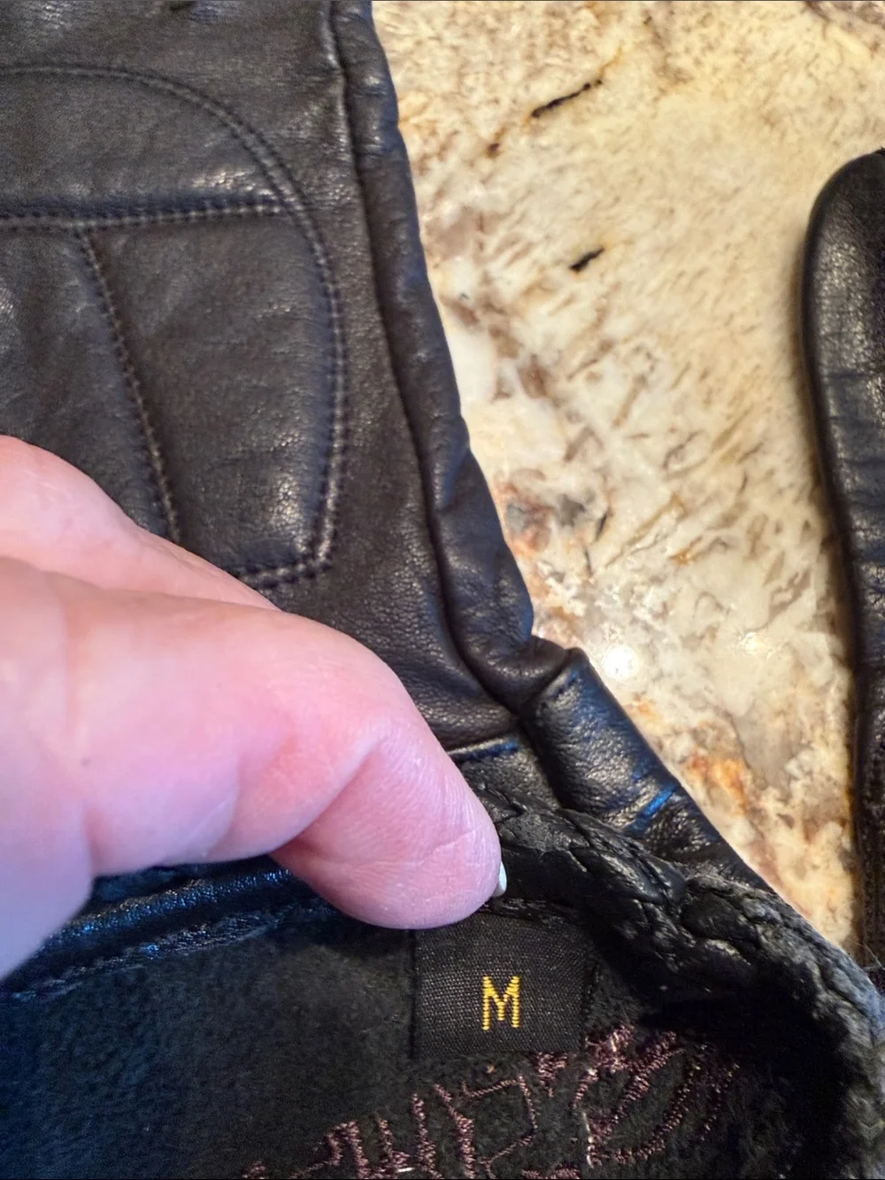 Harley-Davidson Black Leather Women's Gloves with Pink Embroidered Flame Cuff
